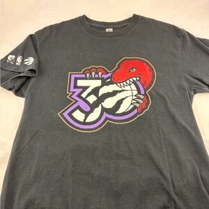 Toronto Raptors 30th Anniversary T Shirt Meduim